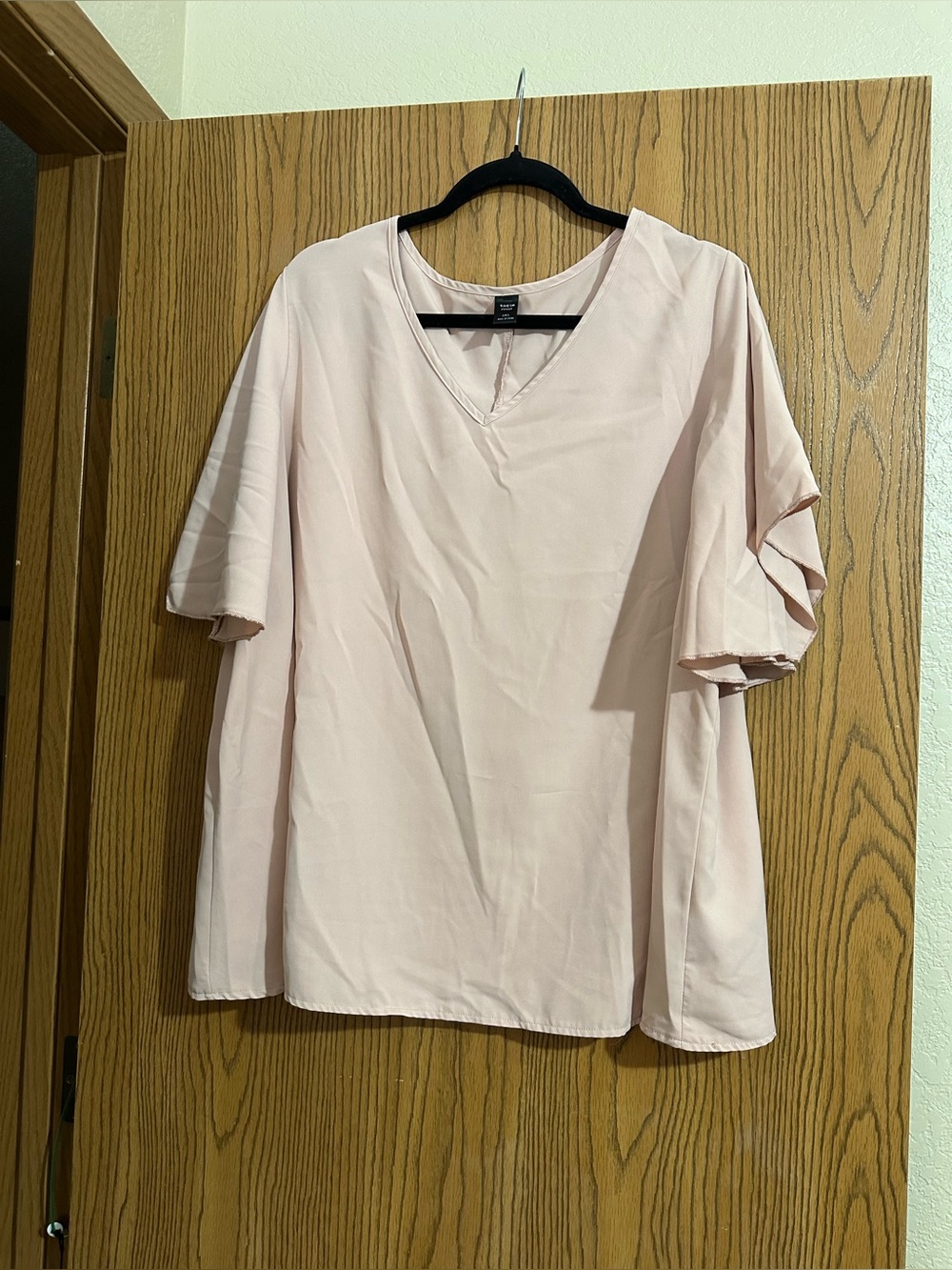 Women's SHEIN V-Neck Flutter Sleeve Top - Blush
